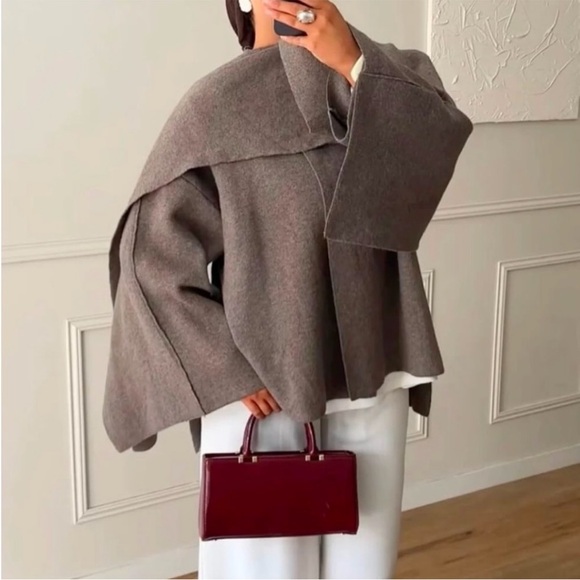 ZARA SHORT CAPE COAT - Picture 7 of 16